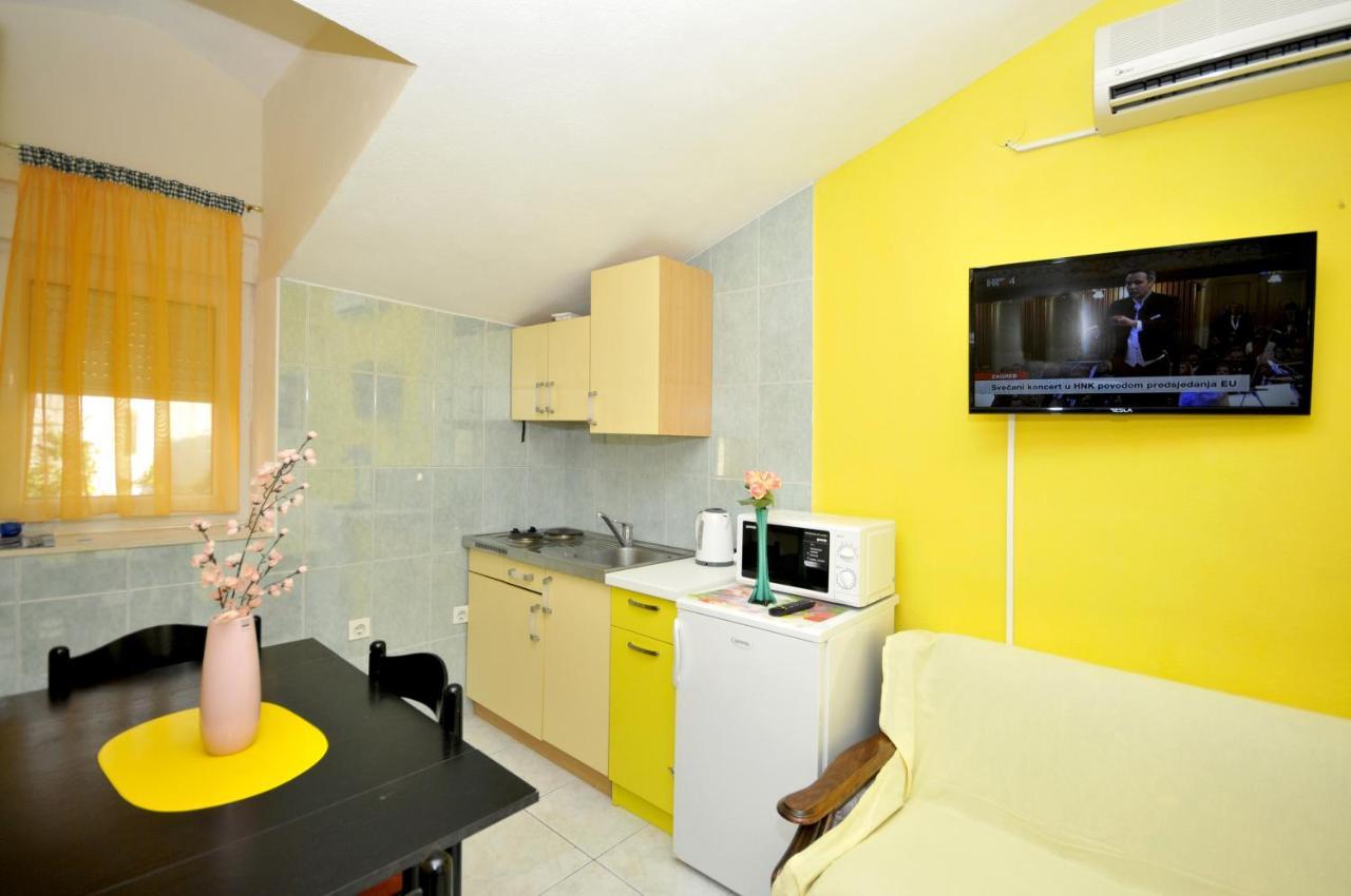 Apartments With A Parking Space Okrug Donji, Ciovo - 13732 Округ-Доньи Экстерьер фото